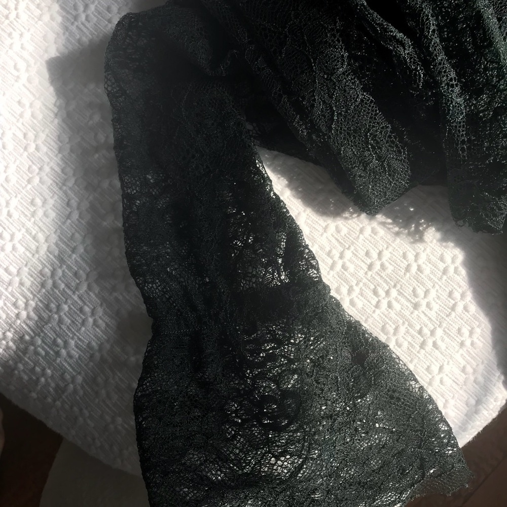 Lace Top - Picture 4 of 6